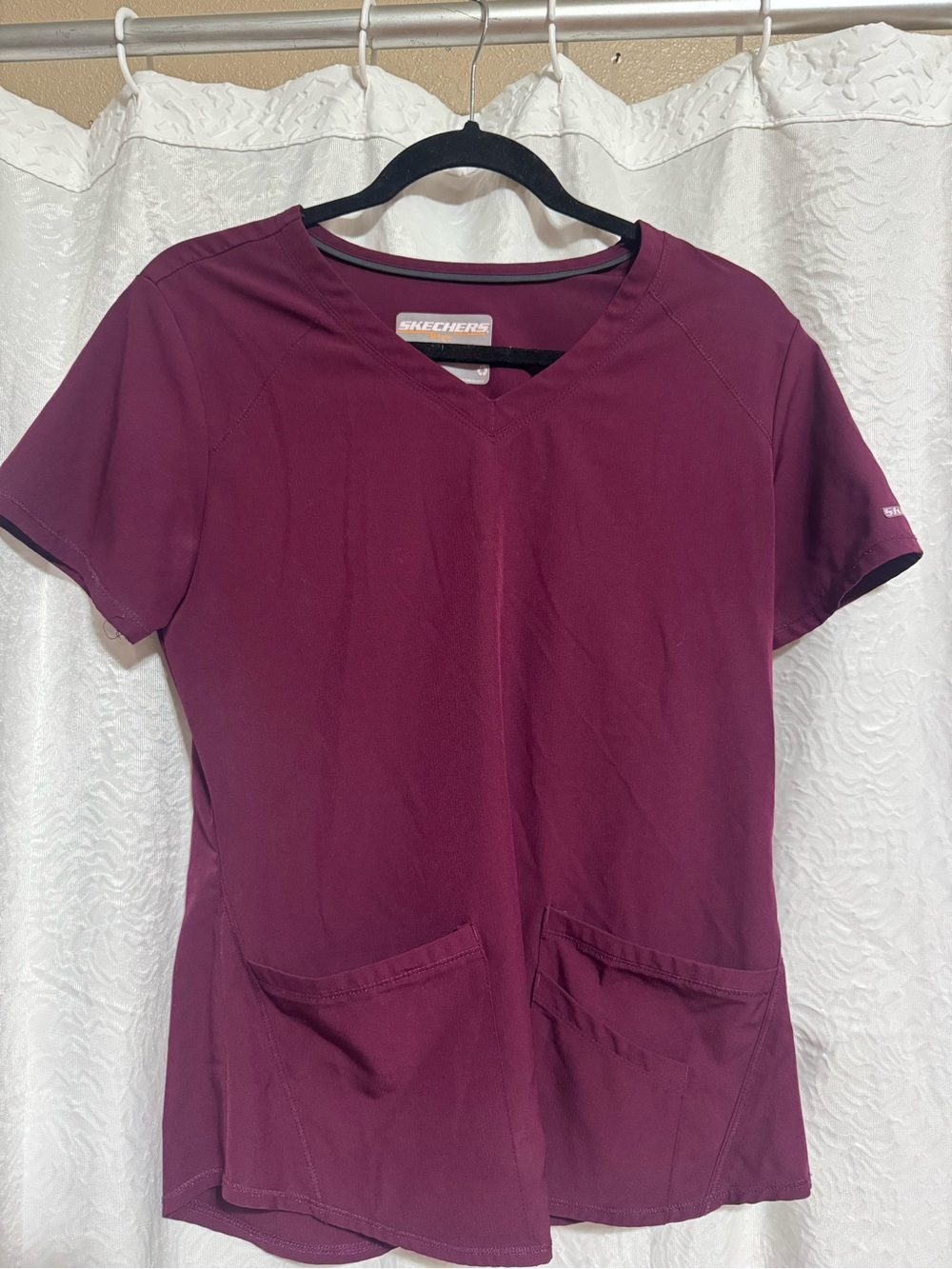 Sketchers Scrub Top